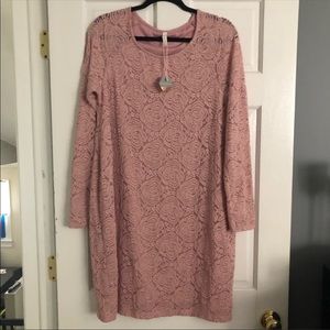 Pink Blush Maternity Lace Dress